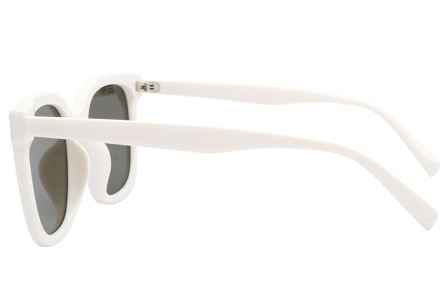 Shield White