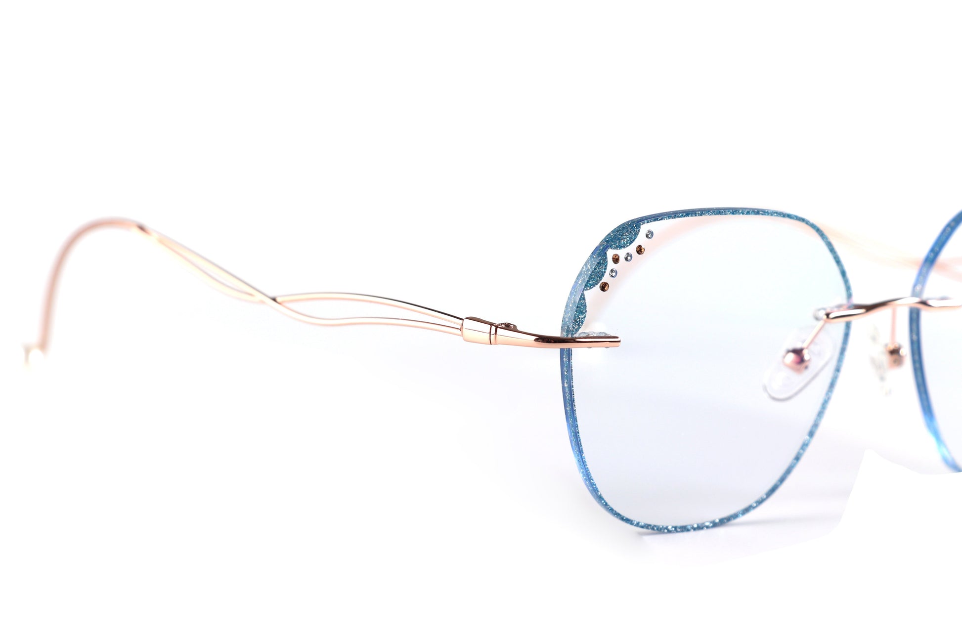 AquaLuxe Rimless Eyeglasses Frame - Blue-Tinted Elegance
